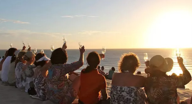 O que fazer depois de ver o pôr do sol na Duna de Jericoacoara